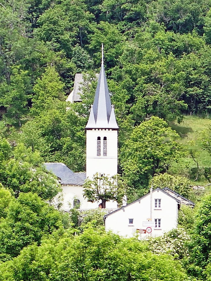 L'église - Louvie-Soubiron