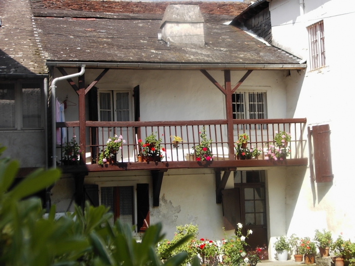 Peti balcon béarnais à Lucq - Lucq-de-Béarn