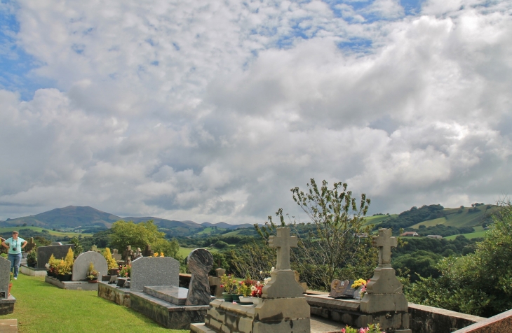 Cimetière - Macaye