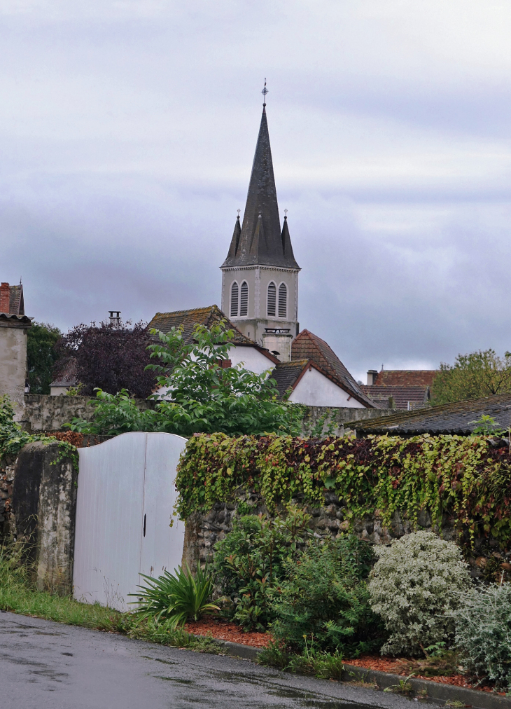 Vers l'église - Maslacq