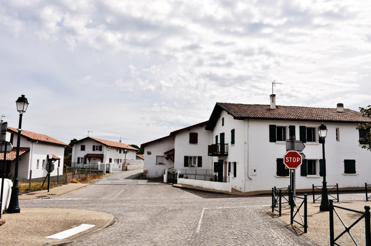 La Commune - Mouguerre