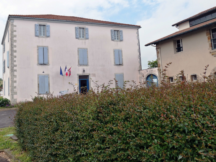 La mairie - Orègue