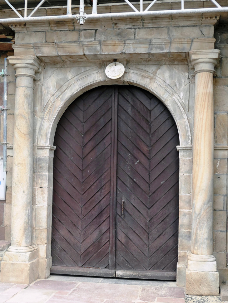 La porte de l'église - Ossès