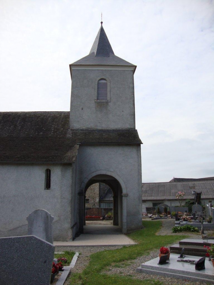 Précilhon (64400) porche de l'église