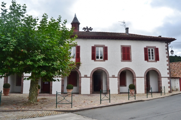 La Mairie - Saint-Étienne-de-Baïgorry