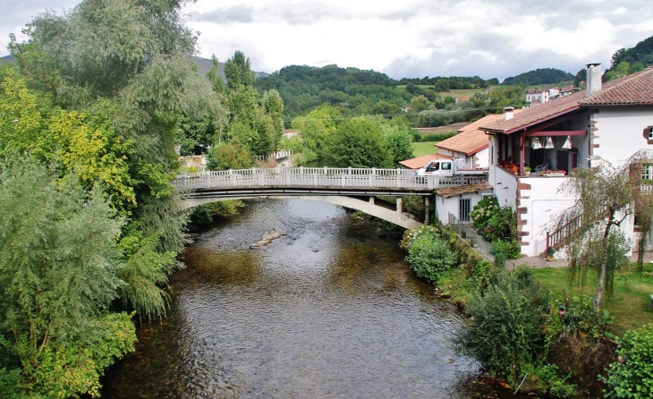 Pont sur La Nive - Saint-Étienne-de-Baïgorry