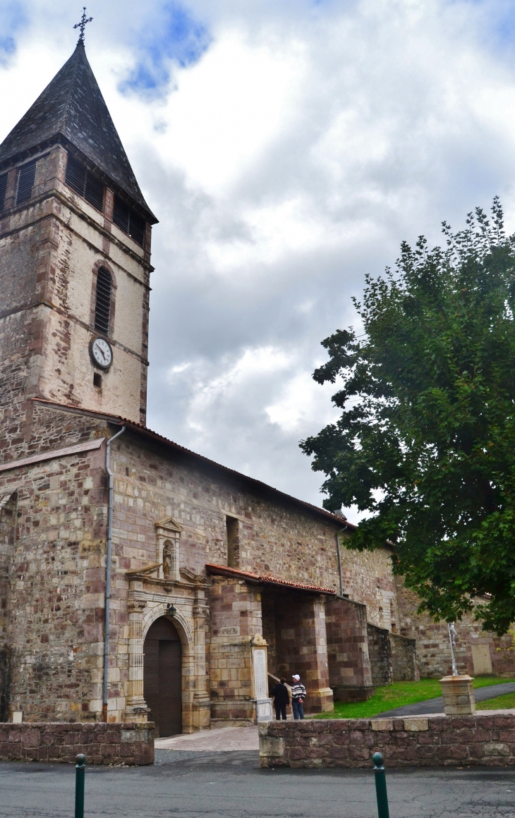  :église St Etienne - Saint-Étienne-de-Baïgorry