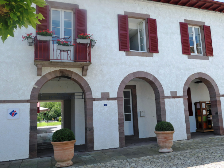 L'office de tourisme - Saint-Étienne-de-Baïgorry