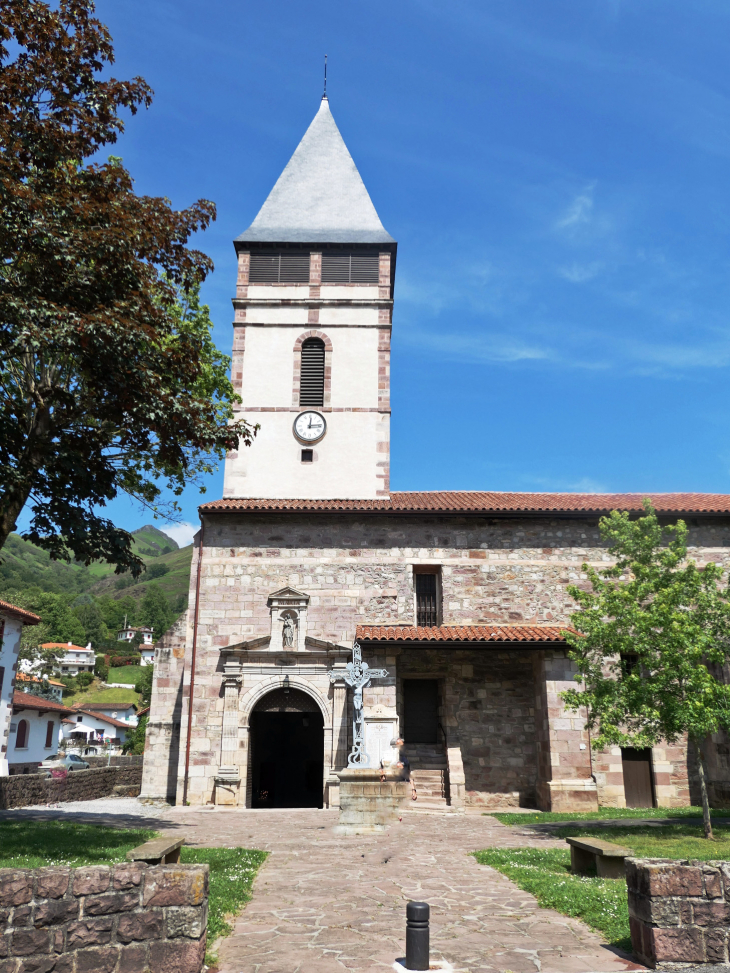 L'église - Saint-Étienne-de-Baïgorry