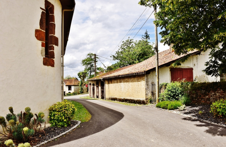 La Commune - Saint-Girons-en-Béarn