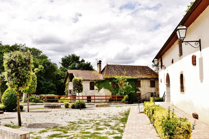 La Commune - Saint-Girons-en-Béarn