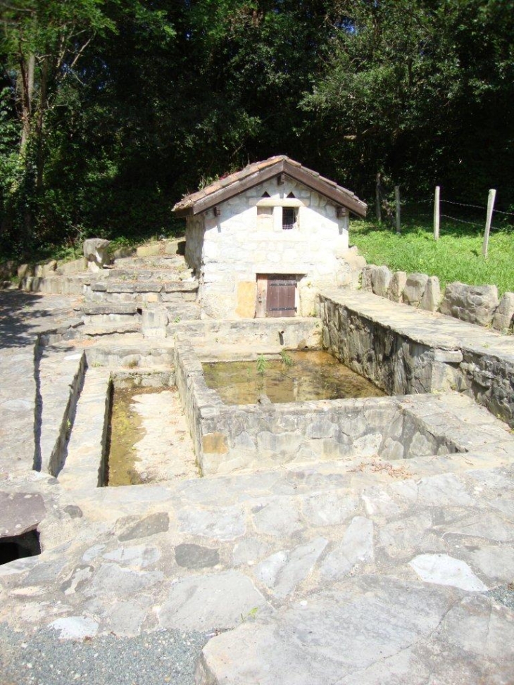 St.Jean-de-Luz, lavoir à Akotz - Saint-Jean-de-Luz