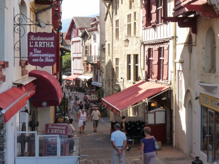 Rue de la République - Saint-Jean-de-Luz