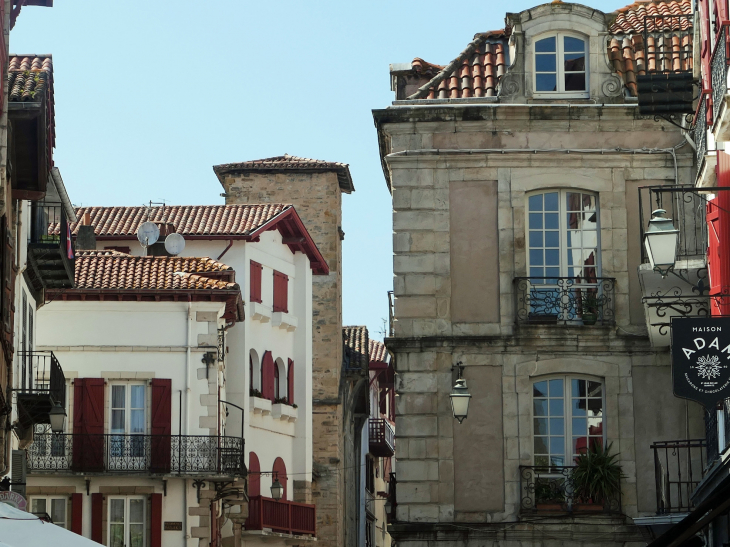 Rue de la république - Saint-Jean-de-Luz