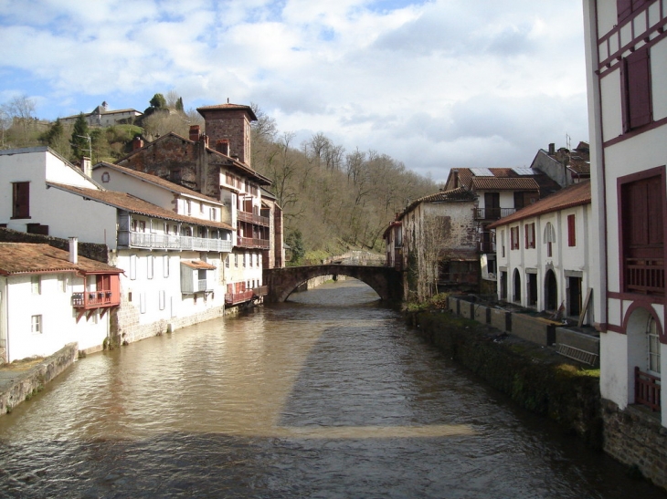 Les bords de la Nive - Saint-Jean-Pied-de-Port