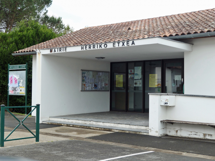 La mairie - Saint-Martin-d'Arberoue