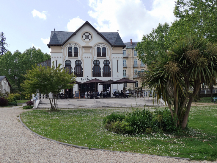 Dans le parc thermal - Salies-de-Béarn