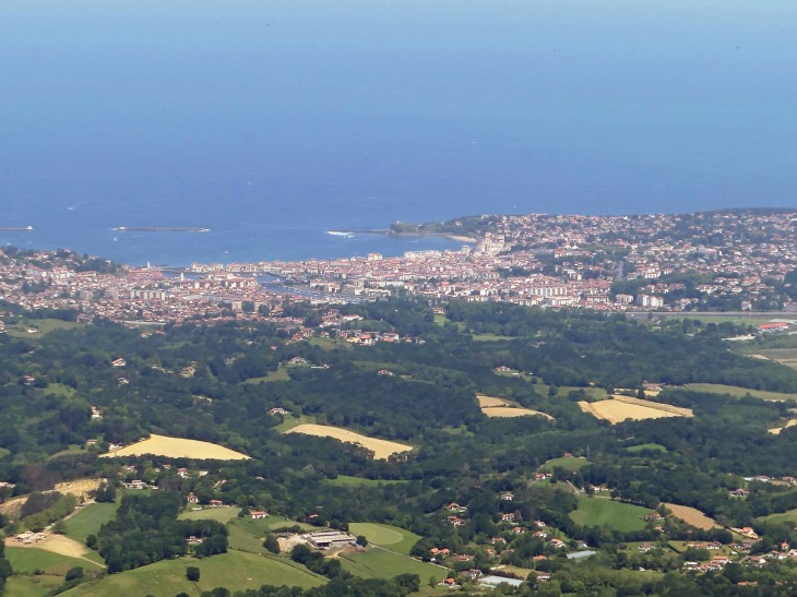 La Rhune : vue sur  la côte basque - Sare