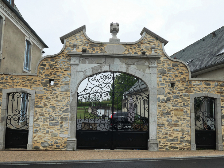 L'abbaye Notre Dame - Sauvelade