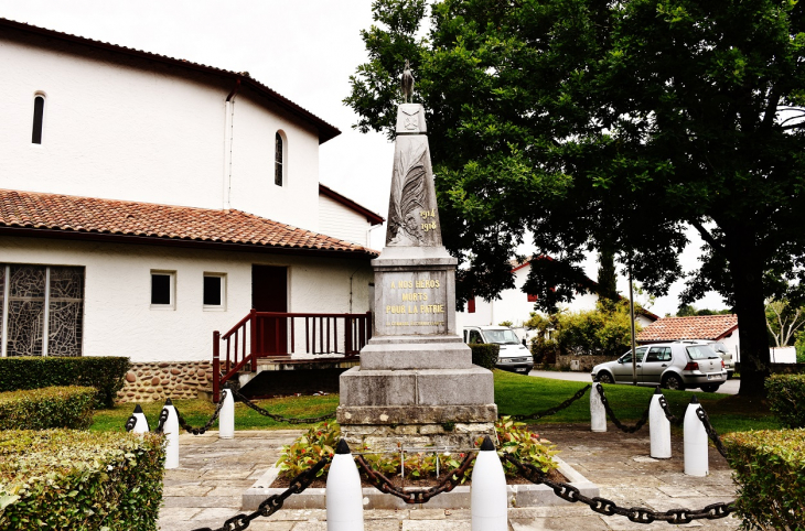 Monument-aux-Morts - Urt