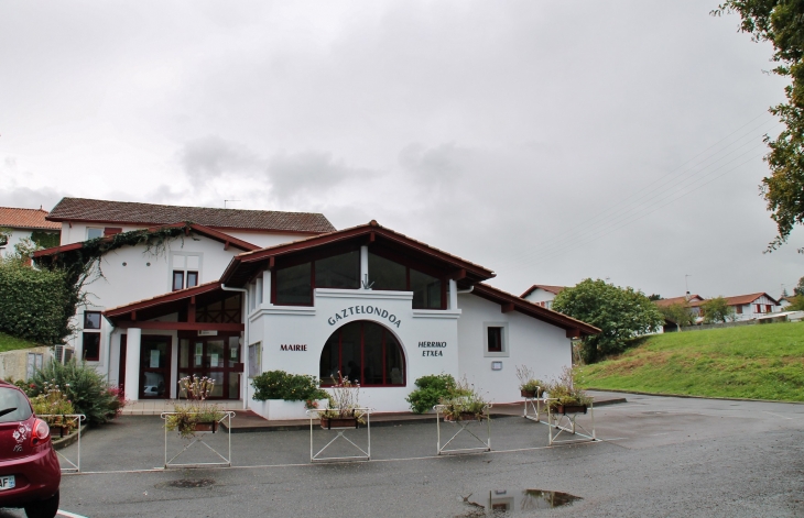 La Mairie - Ustaritz