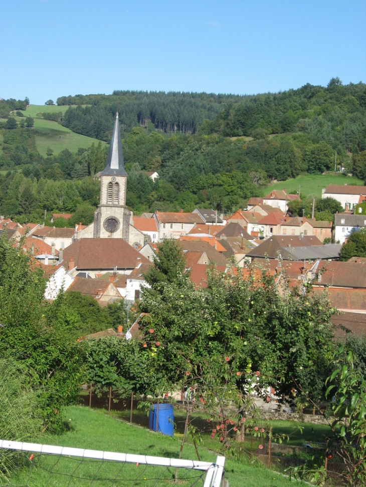 Le bourg - Arfeuilles