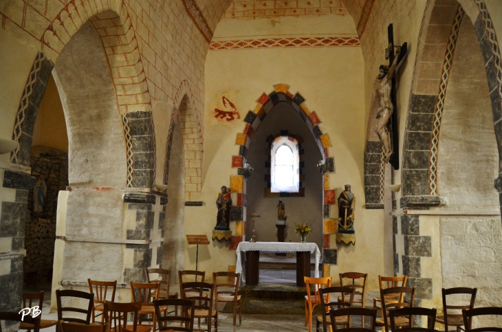 .Eglise Saint-Aignan ( 12 Em Siècle ) - Bègues