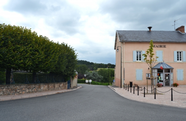 Mairie - Busset