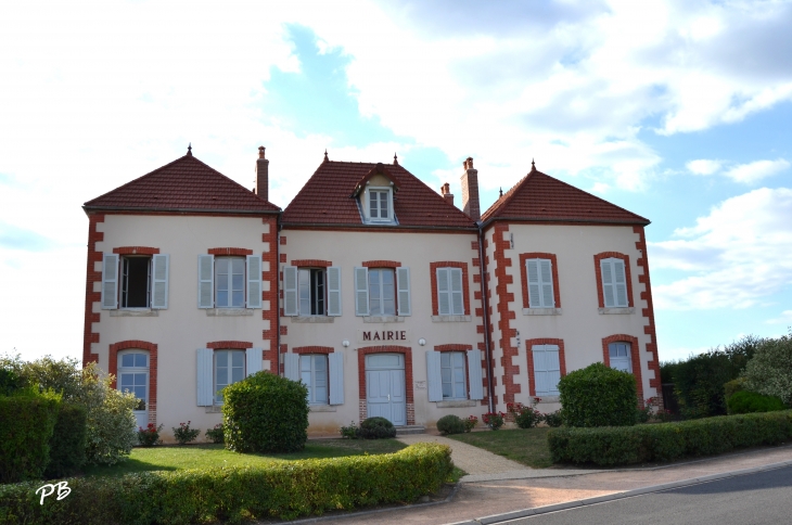 Mairie - Chareil-Cintrat