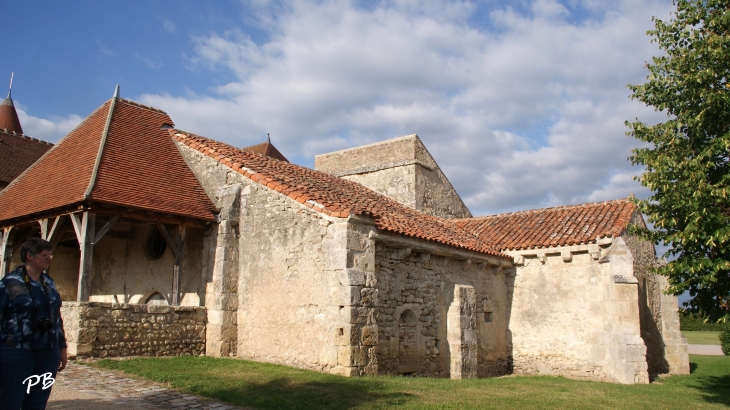 &Eglise Saint-Blaise ( 11 Em Siècle ) - Chareil-Cintrat