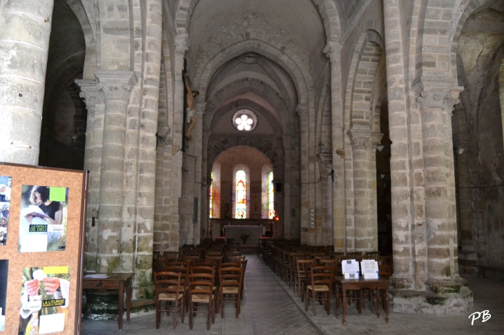 *Eglise Gothique Saint-Jean-Baptiste - Charroux