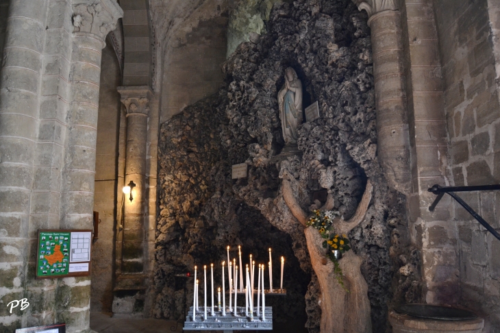 *Eglise Gothique Saint-Jean-Baptiste - Charroux