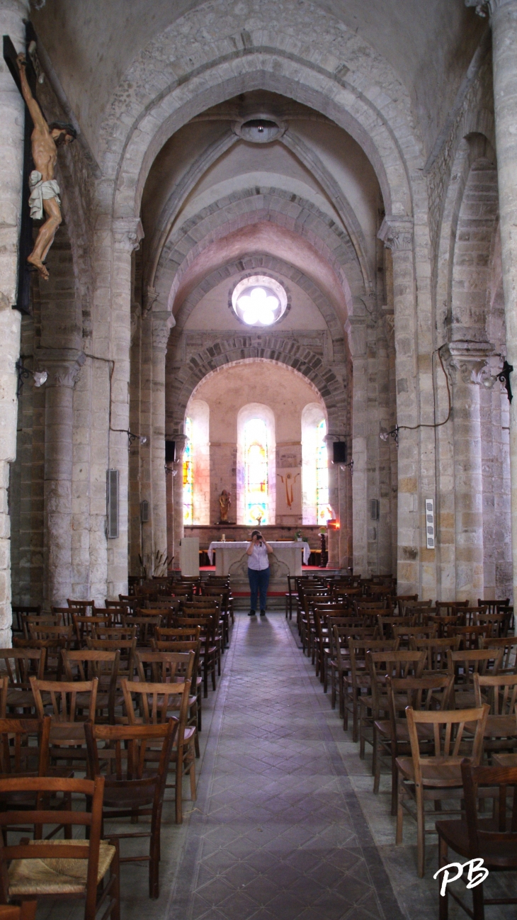 *Eglise Gothique Saint-Jean-Baptiste - Charroux