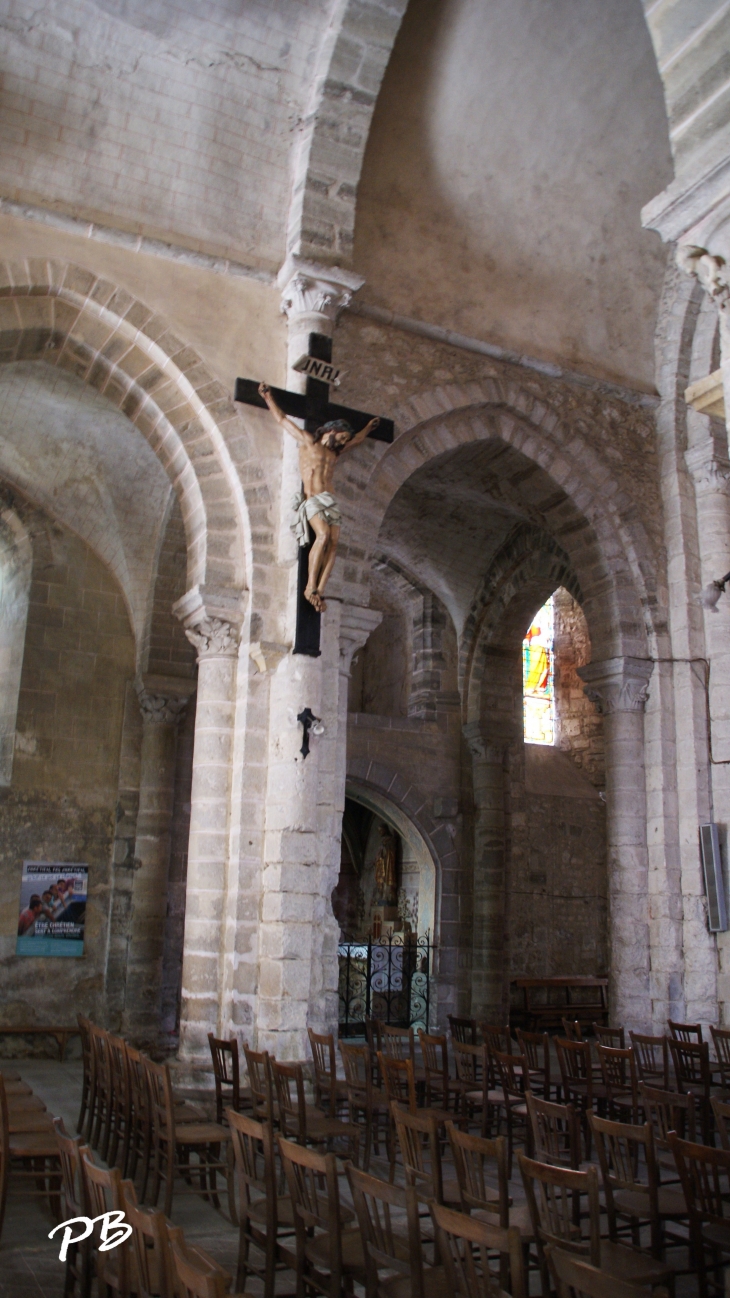 *Eglise Gothique Saint-Jean-Baptiste - Charroux