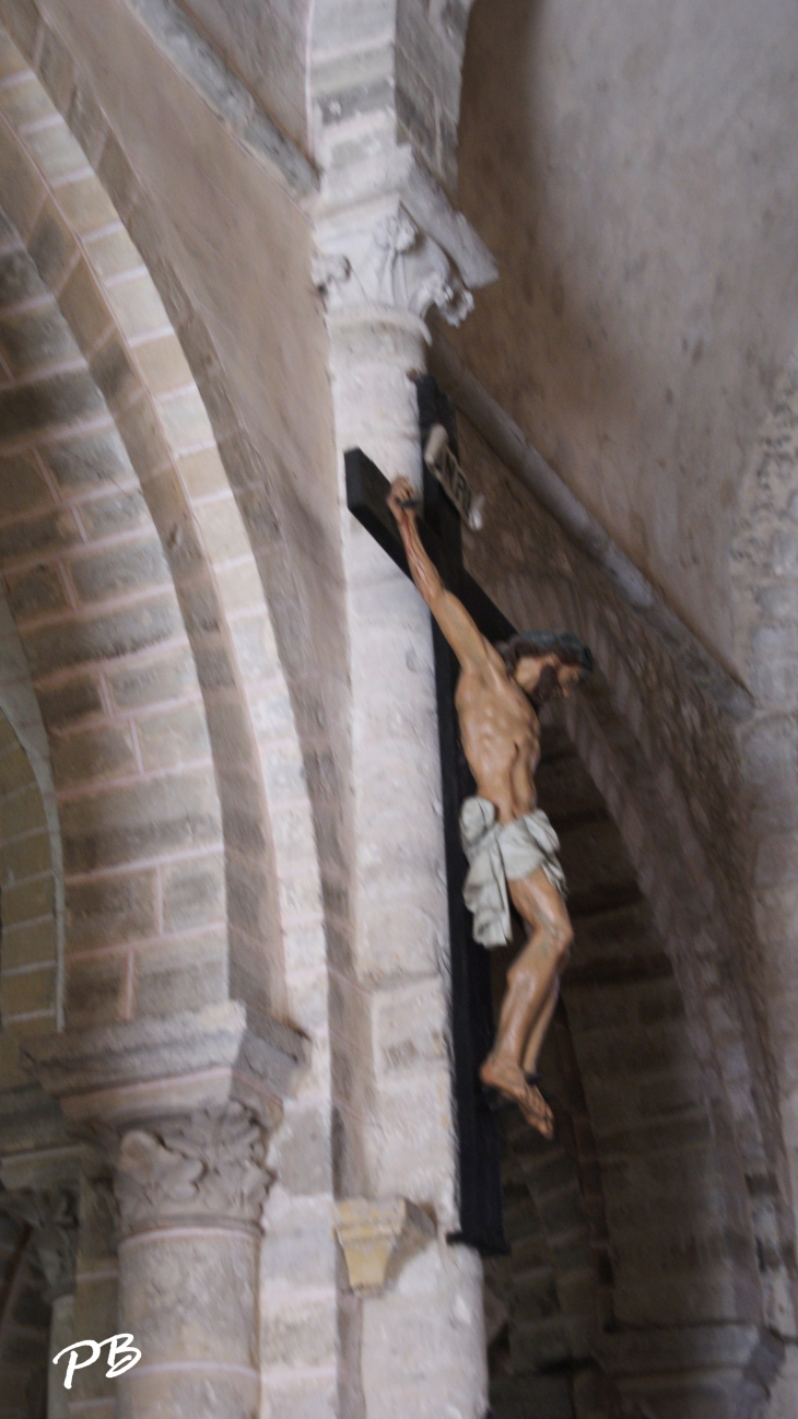 *Eglise Gothique Saint-Jean-Baptiste - Charroux