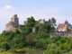 Son château, son église, sa verdure...