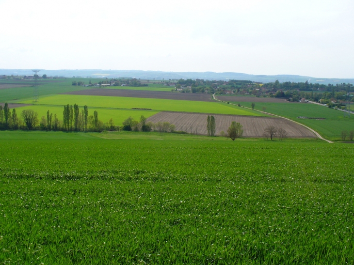 Village de LYONNE - Cognat-Lyonne