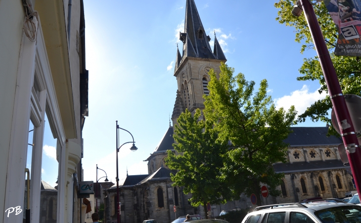 .église Saint-Saturnin ( 1859 ) - Cusset