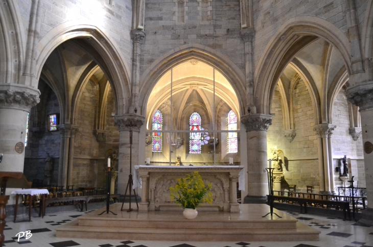 .église Saint-Saturnin ( 1859 ) - Cusset