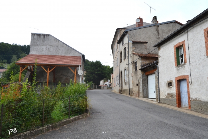  - Ferrières-sur-Sichon