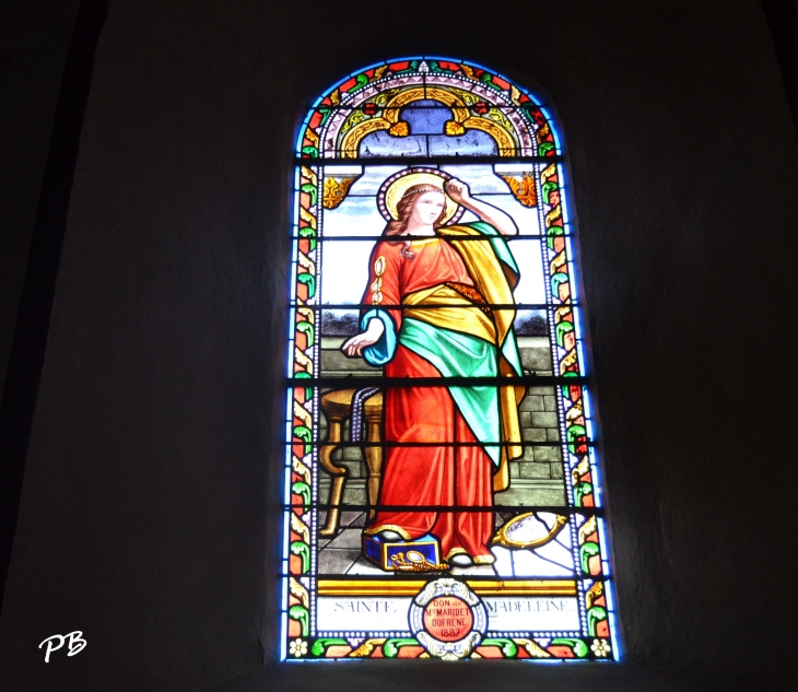 *église Saint-Désire en partie du 12 Em Siècle clocher de 1776  - Ferrières-sur-Sichon