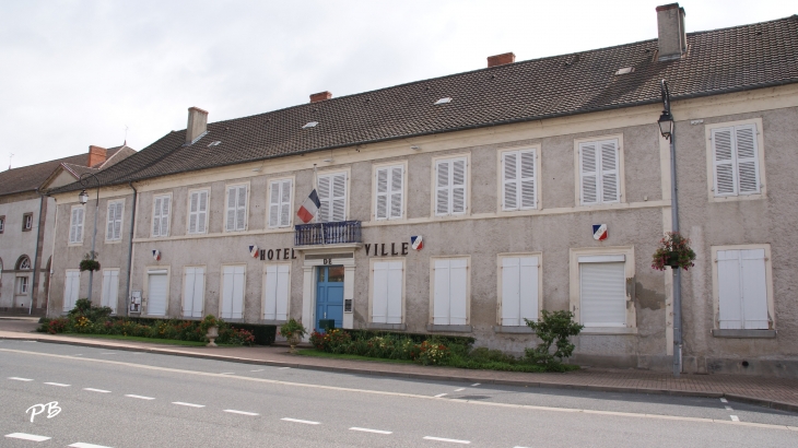 Hotel-de-Ville - Lapalisse