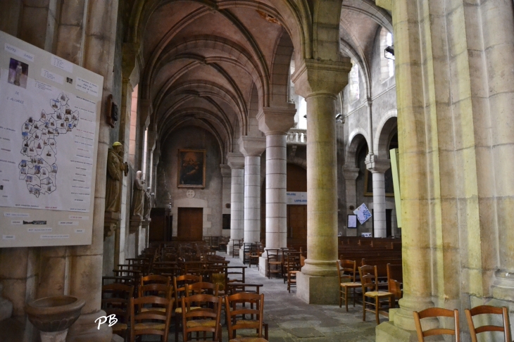 -église Saint Jean-Baptiste ( 19 Em Siècle ) - Lapalisse