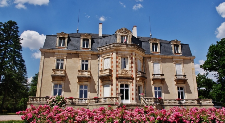 La Mairie - Le Donjon