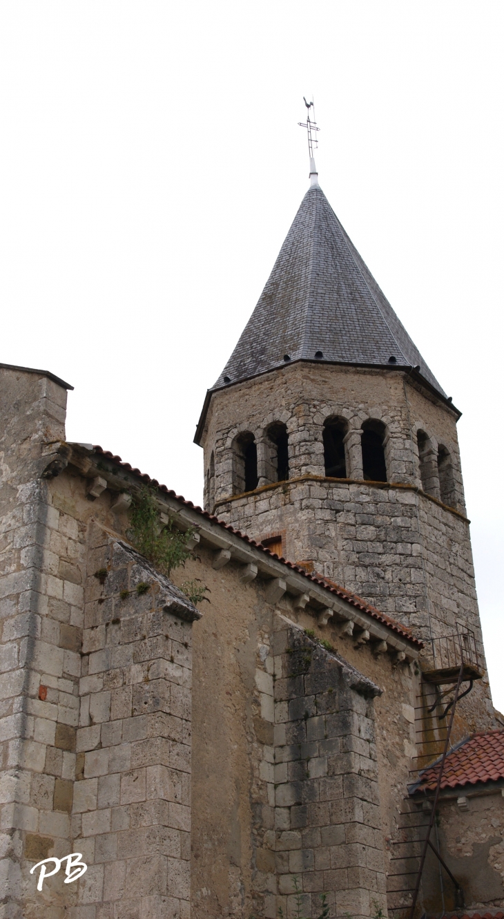 .église Romane Saint-Vincent de Paul ( 12 Em Siècle ) - Magnet