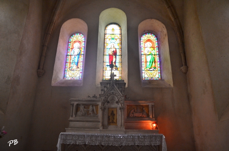 .église Romane Saint-Vincent de Paul ( 12 Em Siècle ) - Magnet