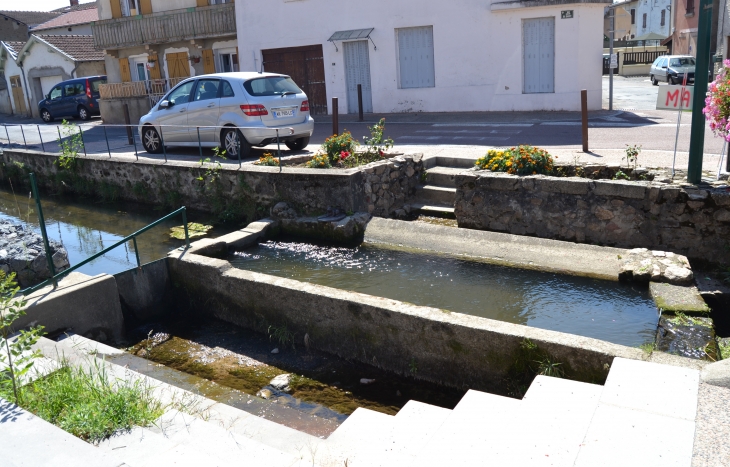 Lavoir - Mariol