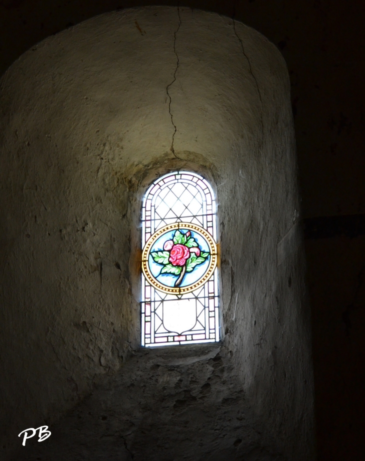 .Eglise Saint-Saturnin ( 11 Em Siècle ) - Mazerier