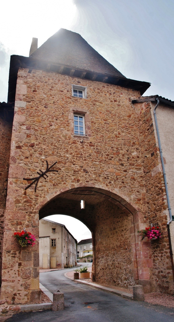 Porte du Village - Montaiguët-en-Forez