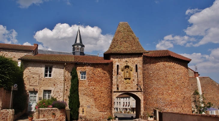 Porte du Village - Montaiguët-en-Forez